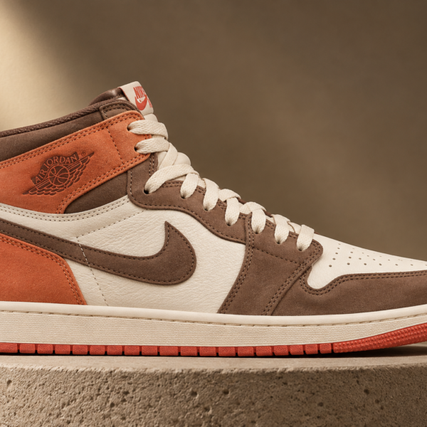 ایر جردن 1 ساق دار داستد AIR JORDAN 1 HIGH DUSTED