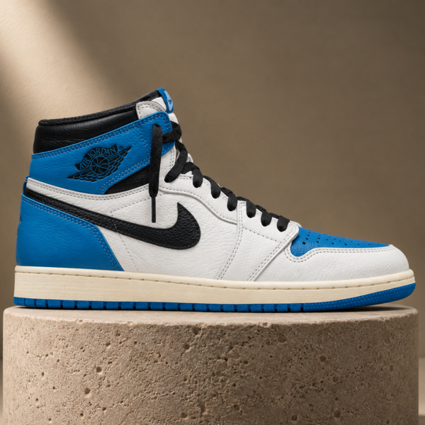 کتونی جردن 1 فرگمنت ترویس اسکات Jordan 1 Retro High Fragment x Travis Scott