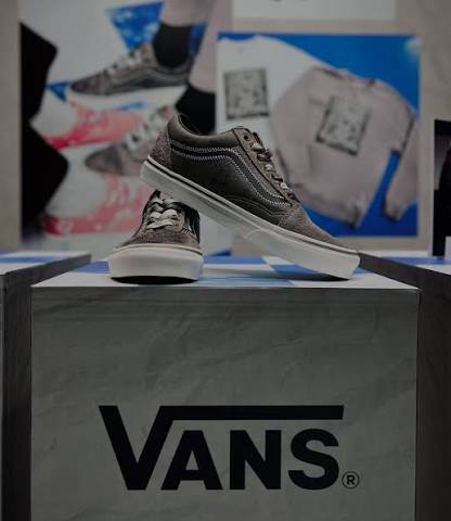 ونس اولد اسکول بدون ساق هیرونو‌ طوسی Vans old skool hirono bungee cord